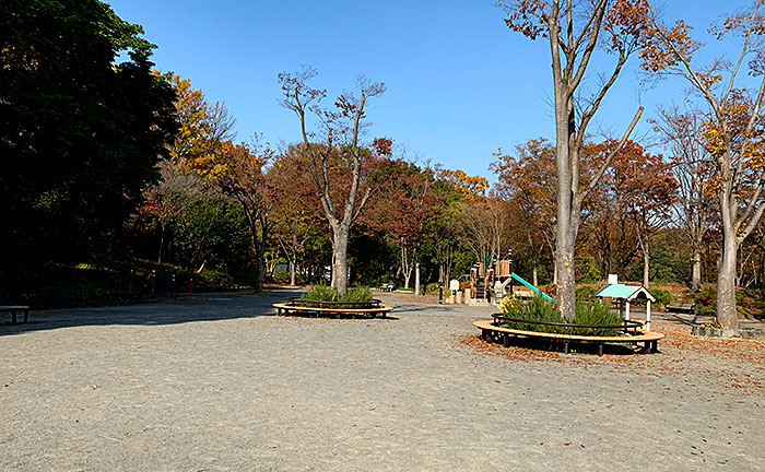 鴨志田公園