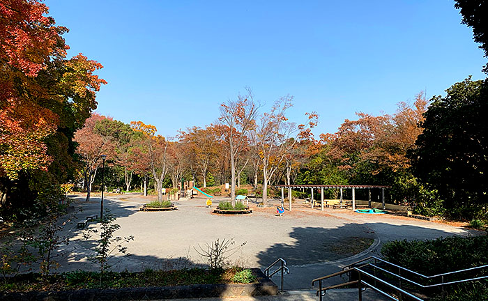 鴨志田公園