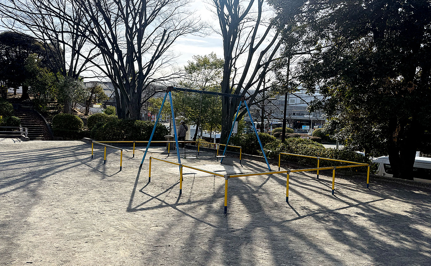 藤が丘駅前公園