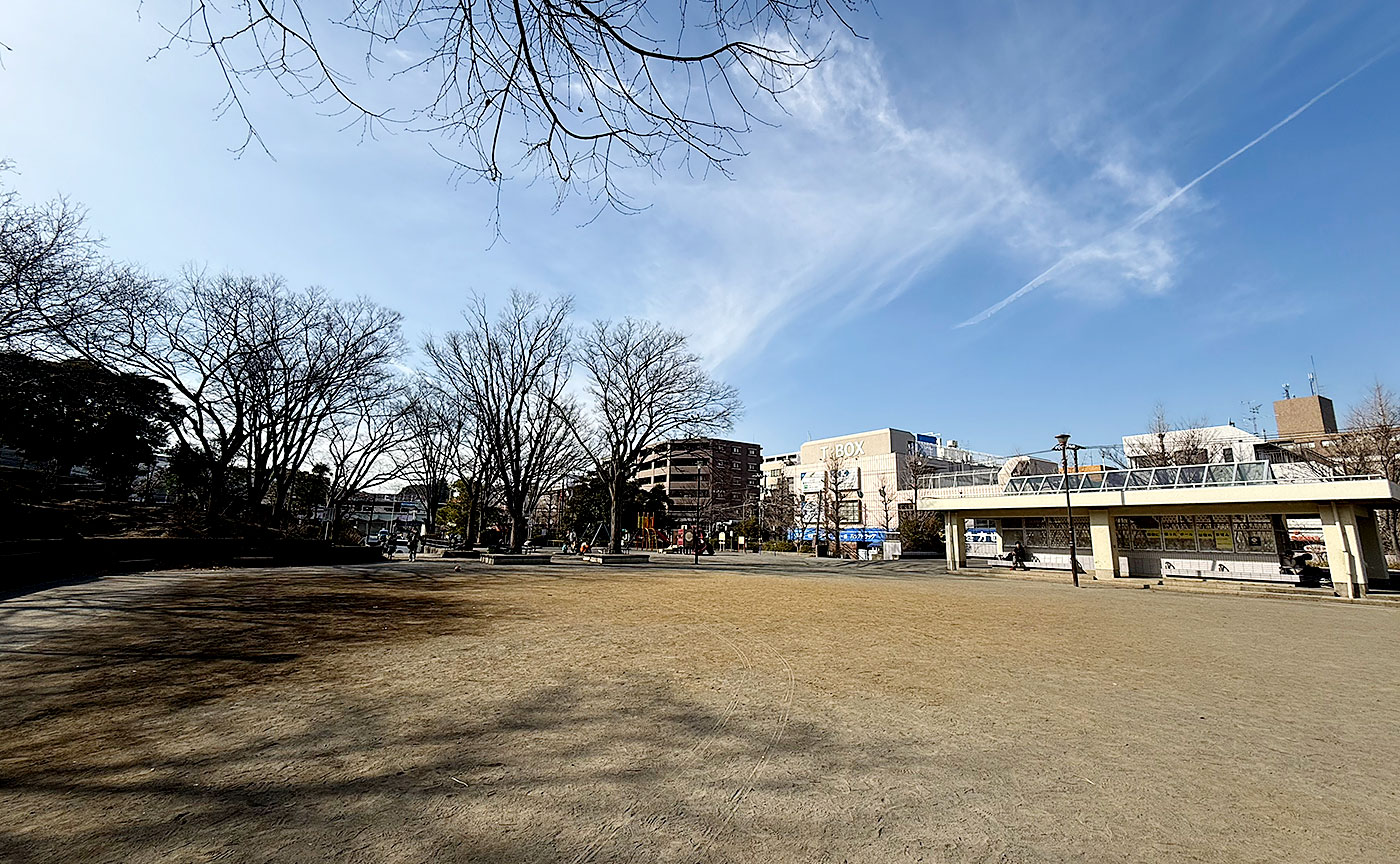 藤が丘駅前公園