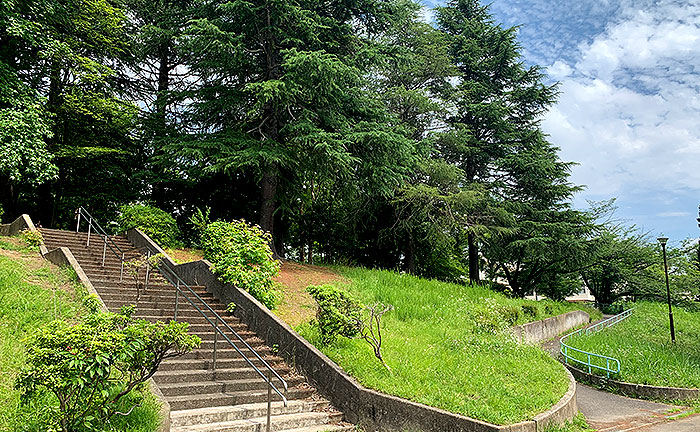 嶮山公園