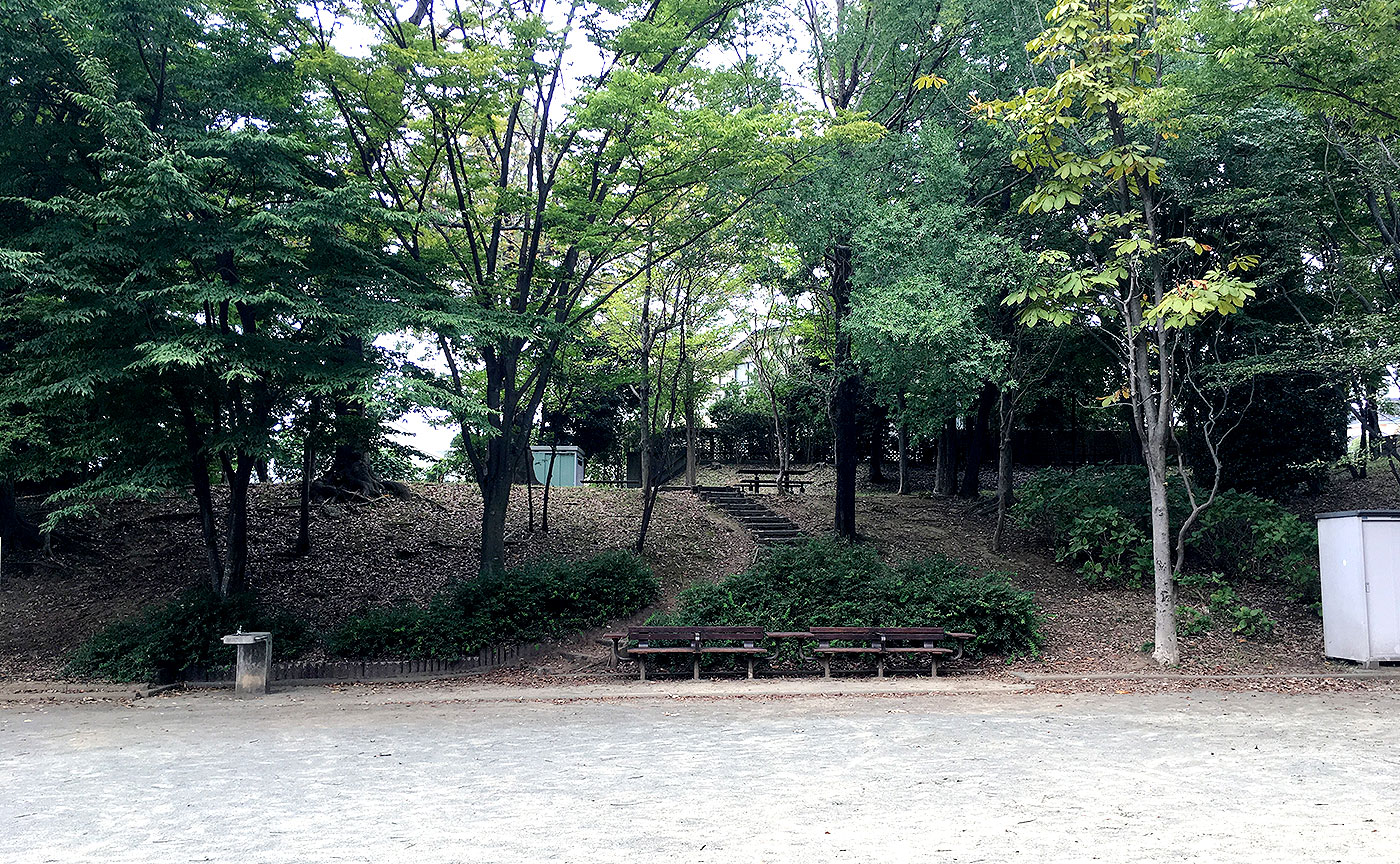 美しが丘西薬師台公園