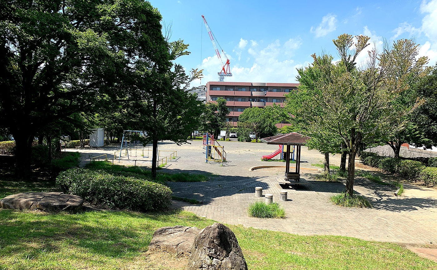 桂台二丁目第三公園