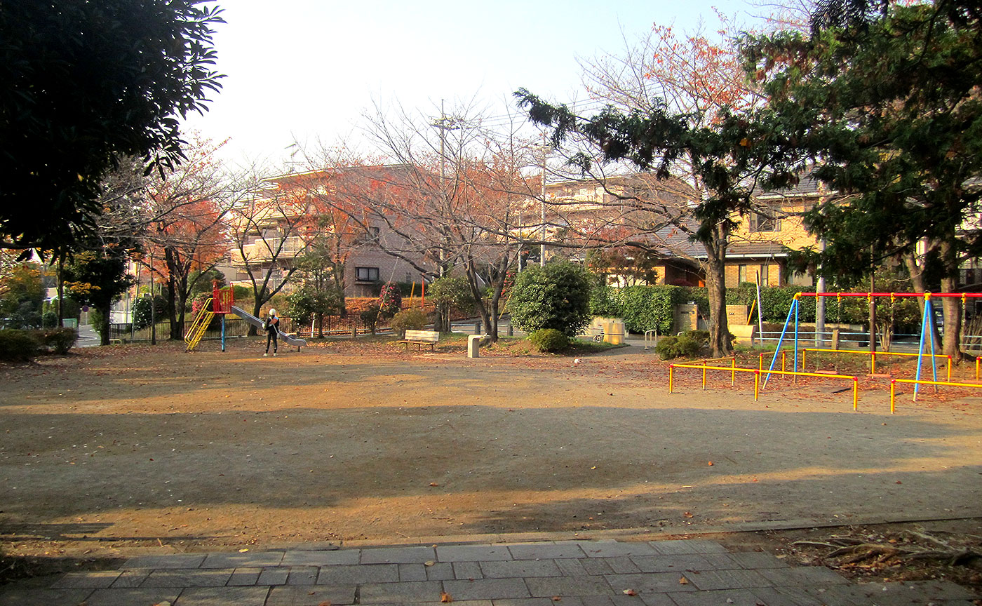 新石川日向公園