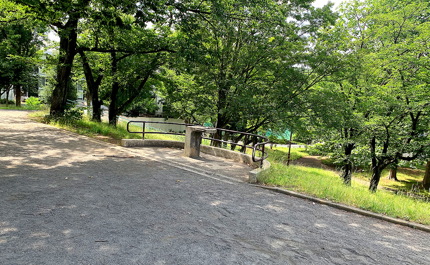 あざみ野四丁目北公園