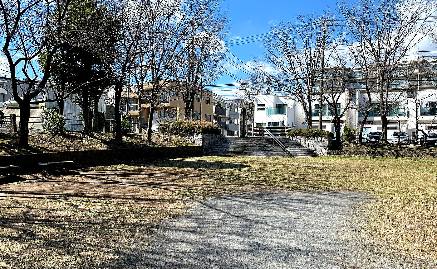 荏田富士塚公園