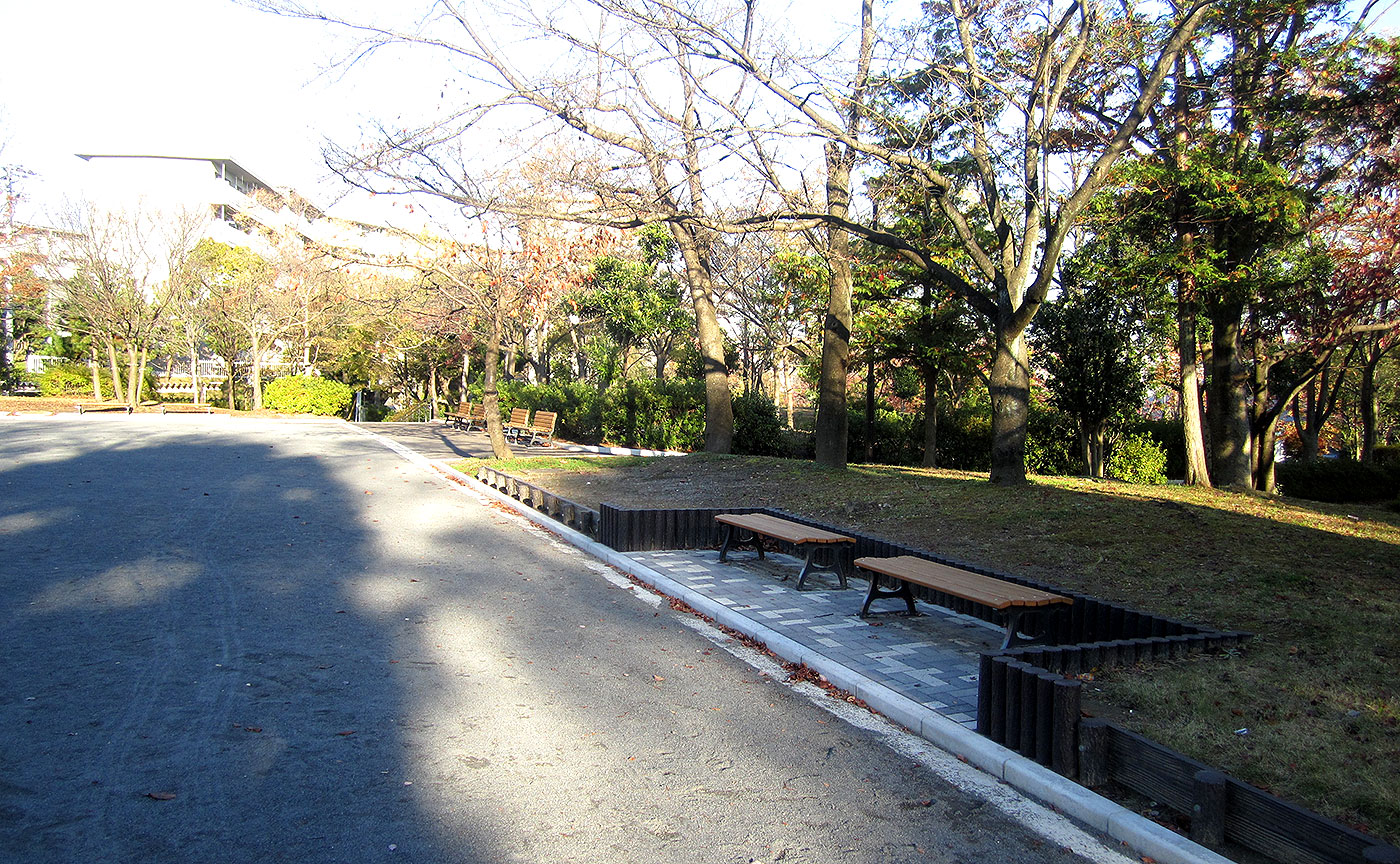 すすき野二丁目北公園