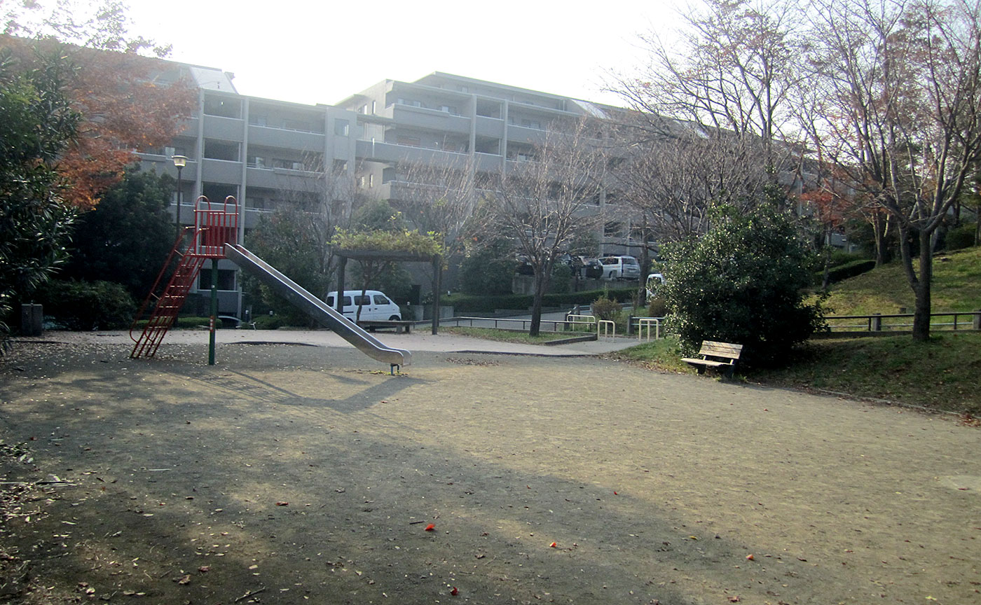 新石川日向第二公園