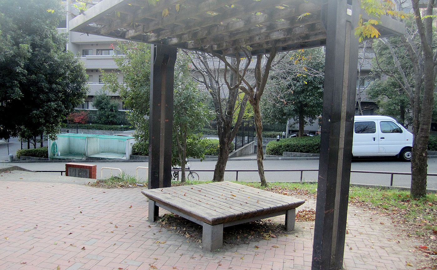 新石川日向第二公園