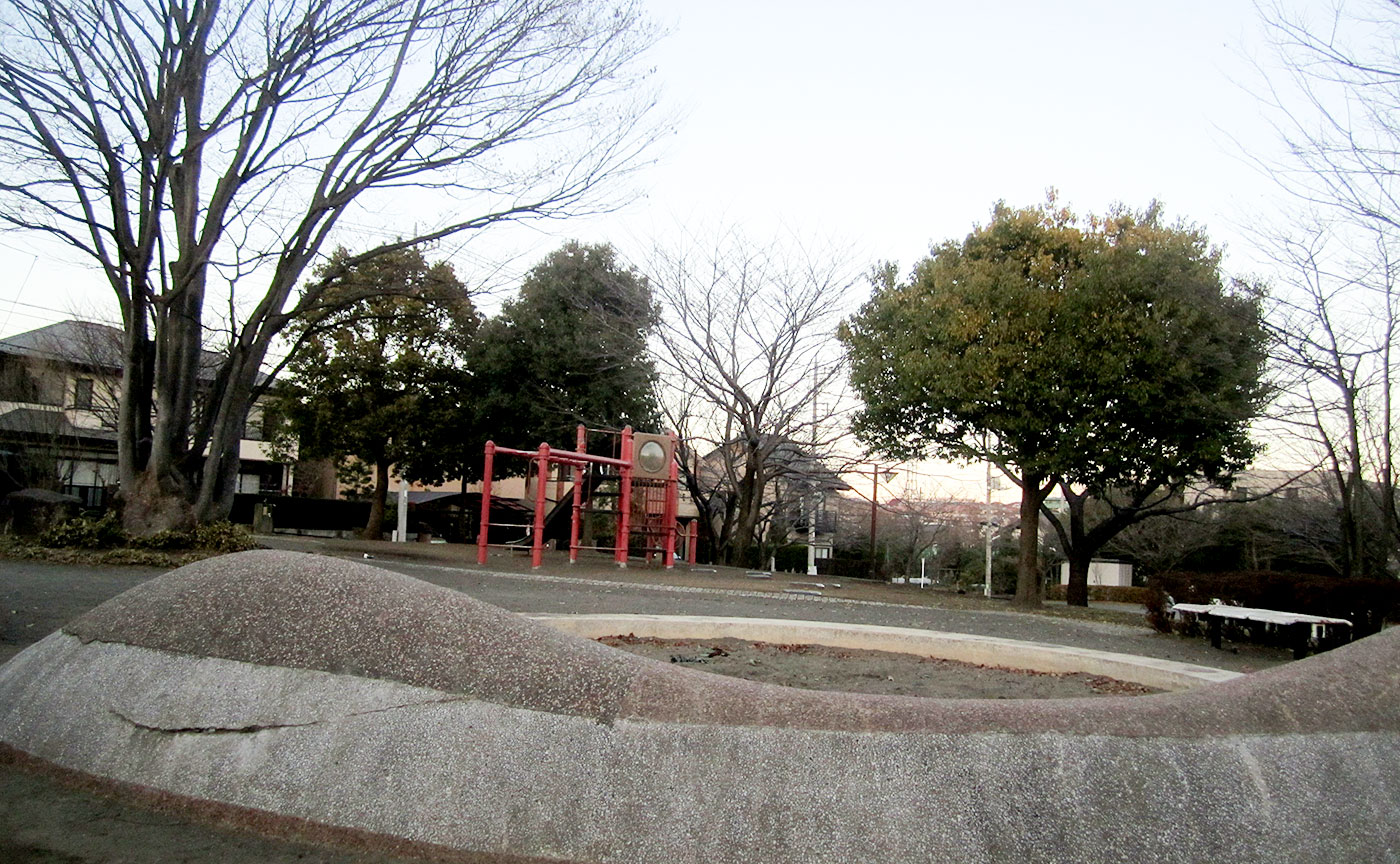 奈良二丁目長谷公園