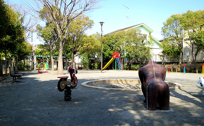 池の端公園