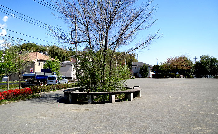 片平中村通公園