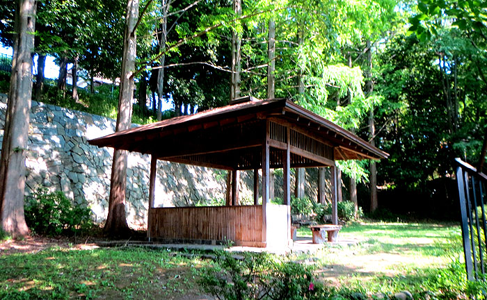 籠口ノ池公園