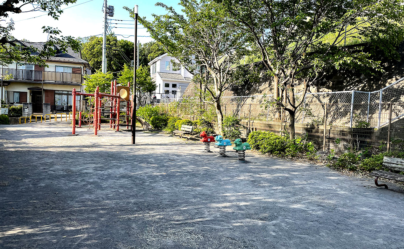 王禅寺入口公園