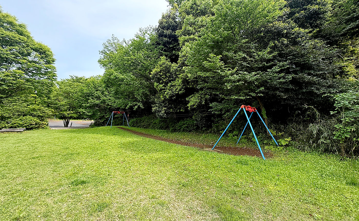 細山金井久保中央公園