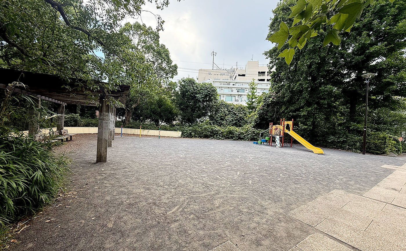 万福寺檜山公園