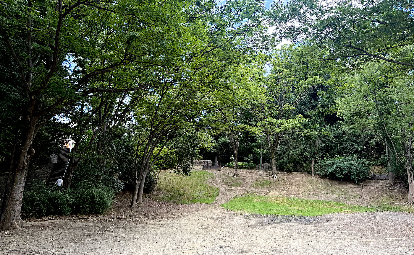 万福寺檜山公園