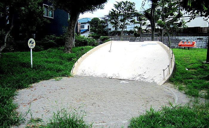 王禅寺中第3公園