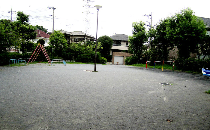 王禅寺中第4公園