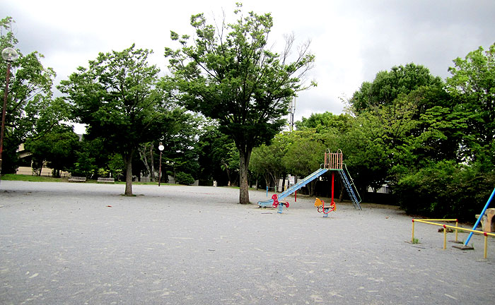 王禅寺中公園