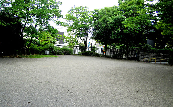 王禅寺源内谷公園