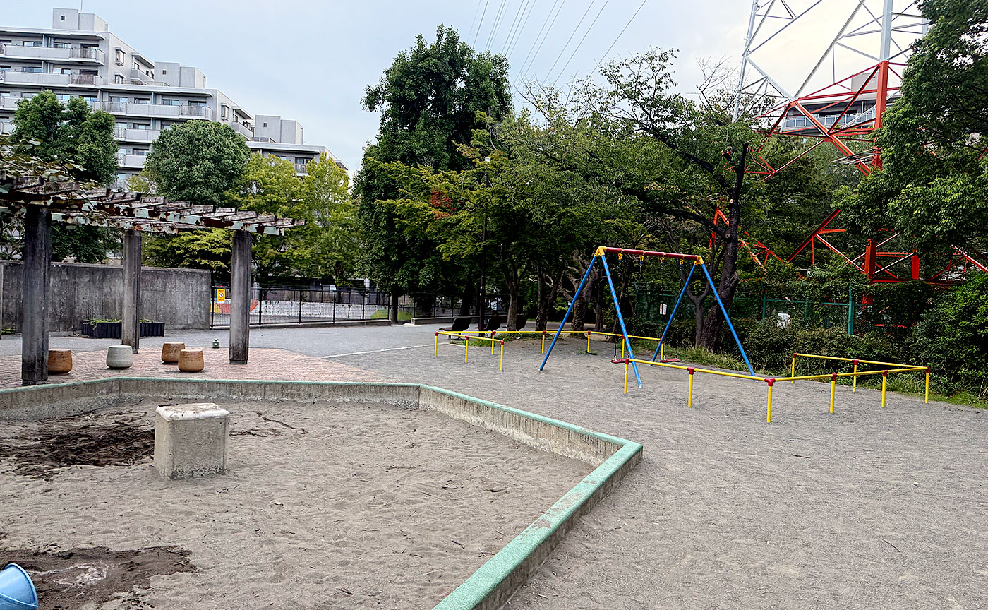 上麻生隠れ谷公園