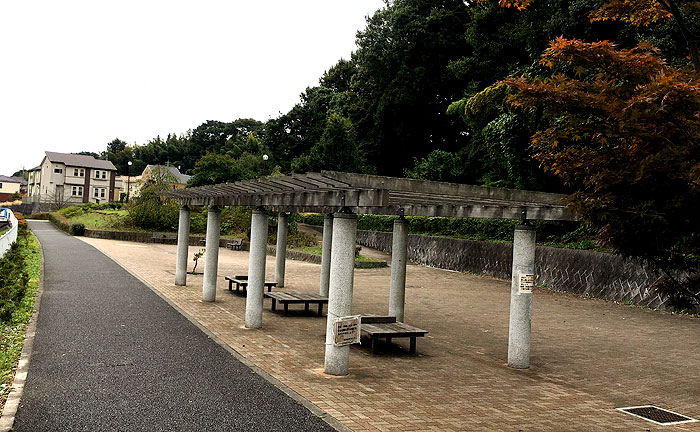 片平金井原公園