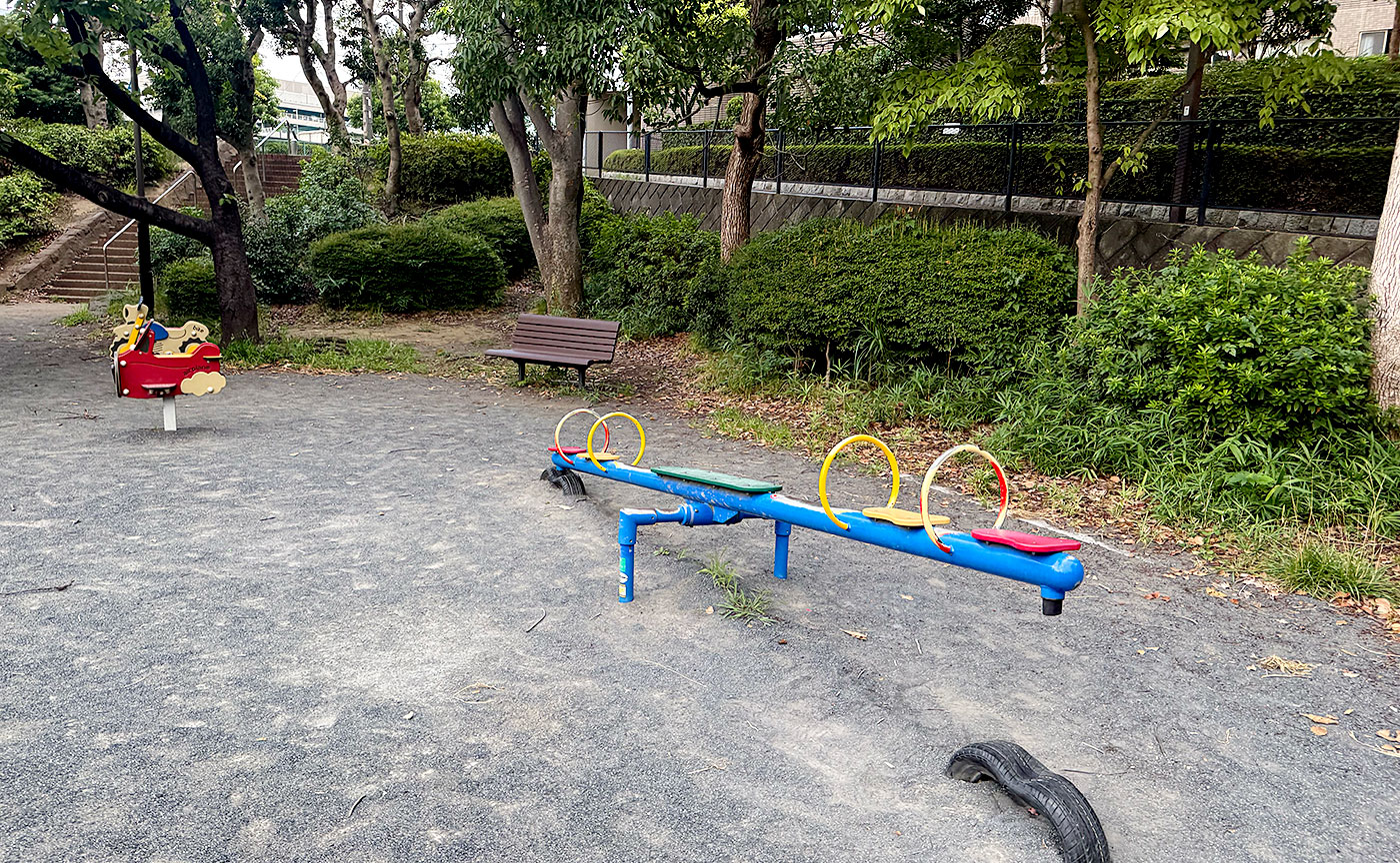 上麻生隠れ谷公園