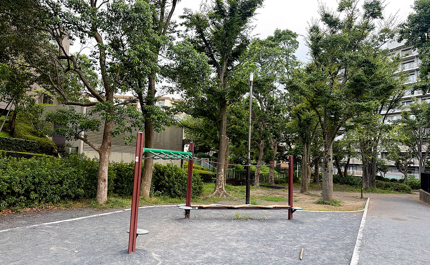 上麻生隠れ谷公園