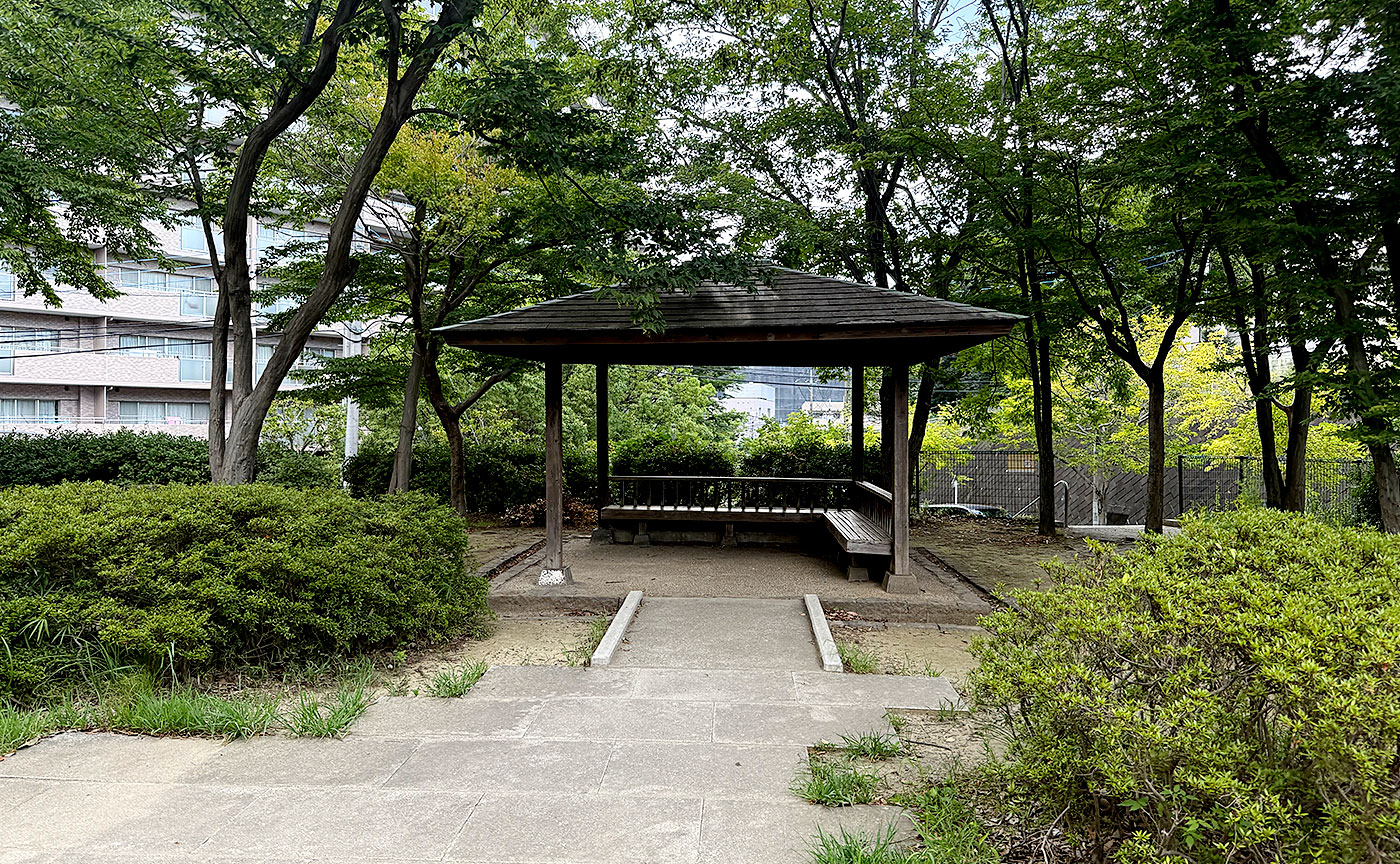 上麻生隠れ谷公園