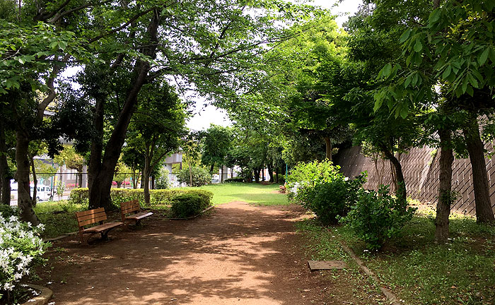 井野一里塚公園