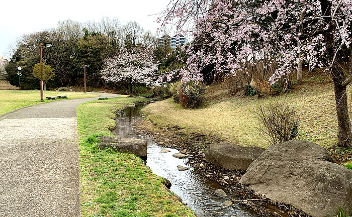 十余一公園