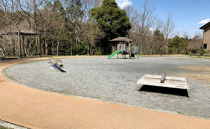 いにはの森公園