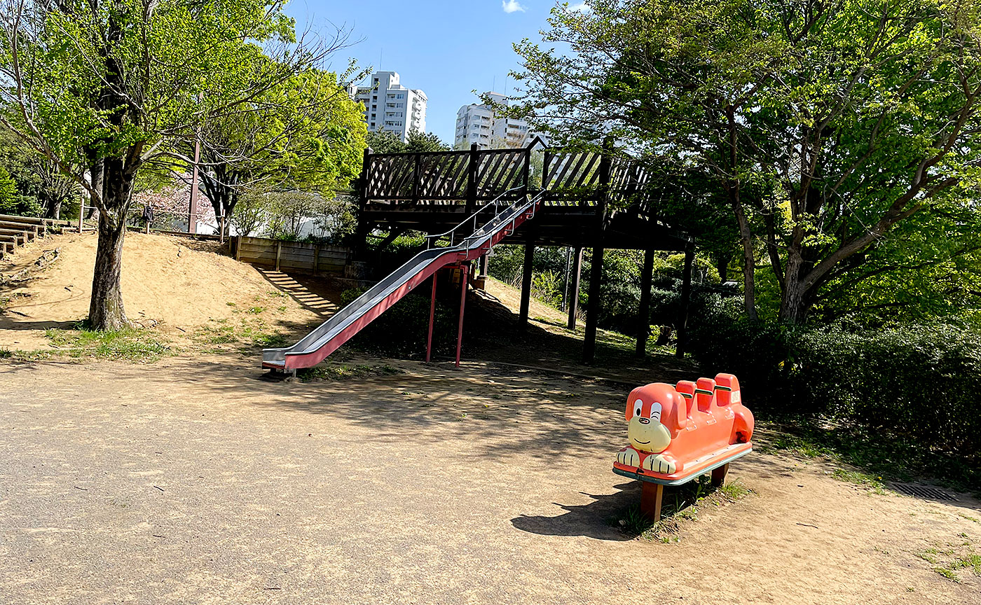 松木川端公園