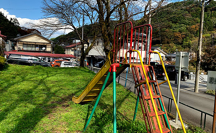 もみじ児童遊園