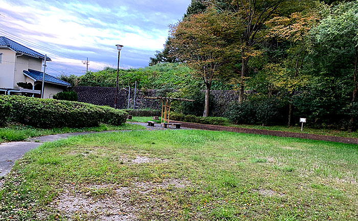 北野台堂の下公園