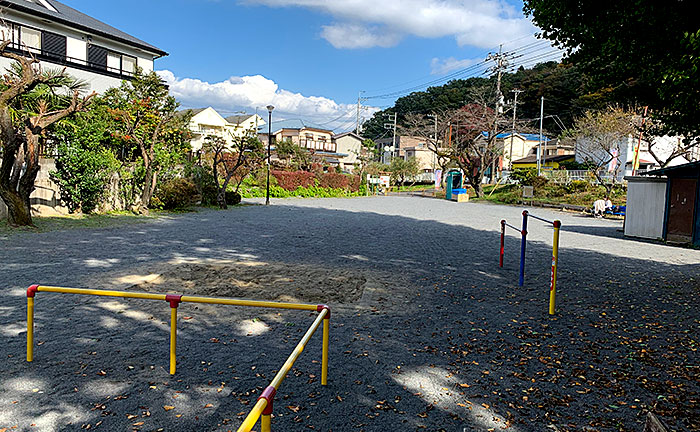 西浅川児童遊園