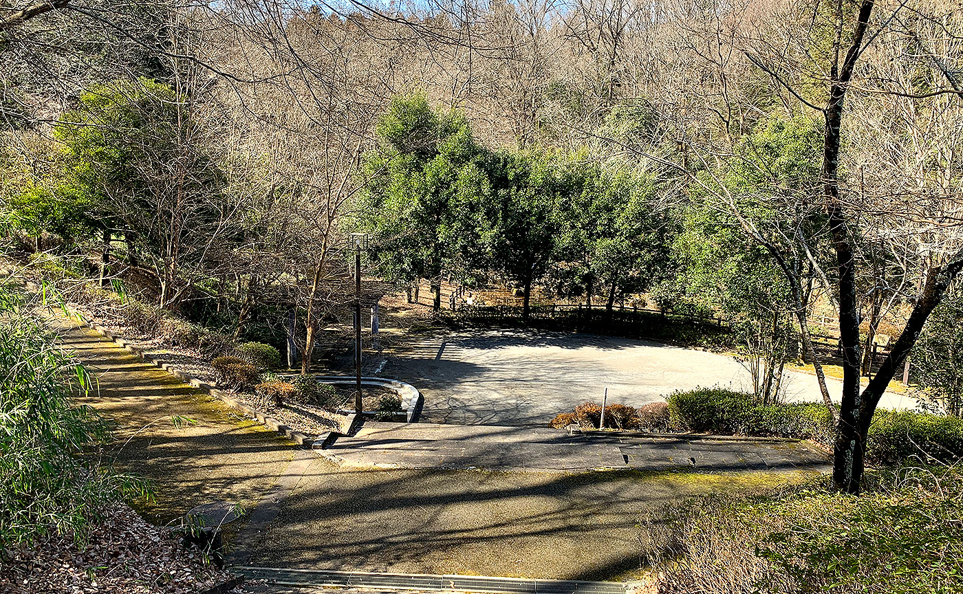 陵東公園