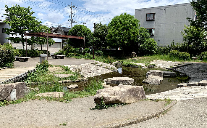 川原附公園