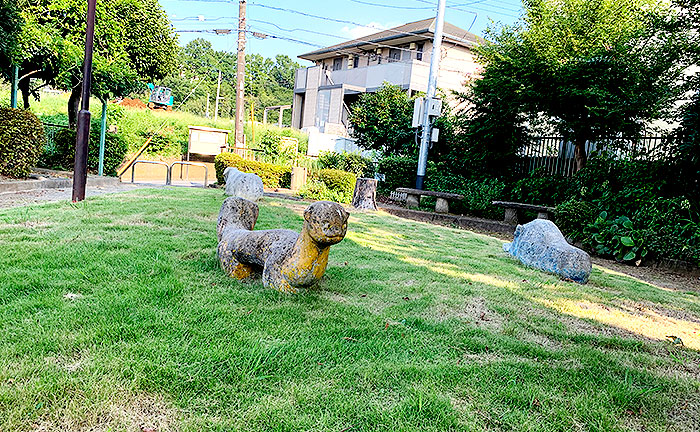 かくれ穴公園