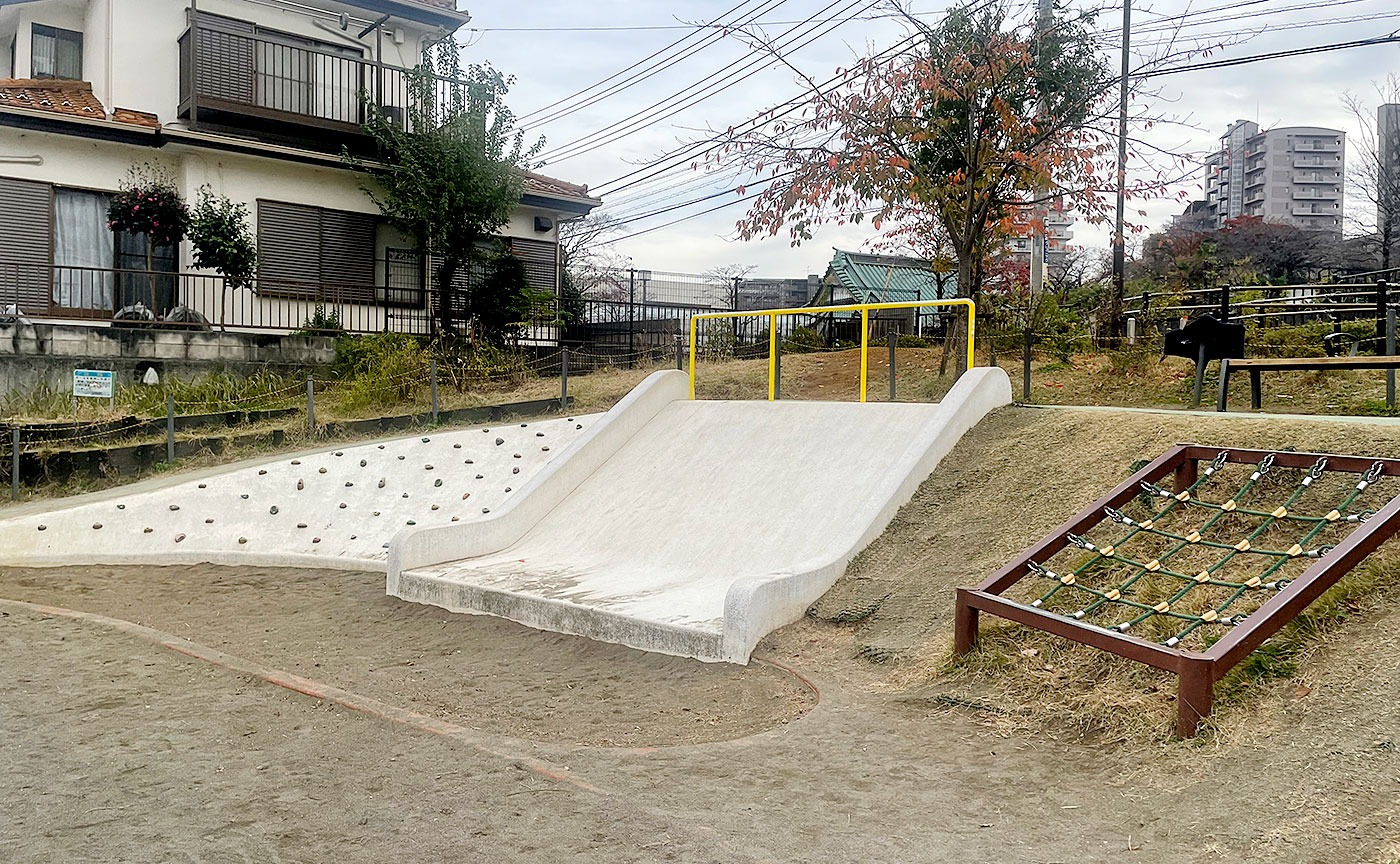 亀山下公園