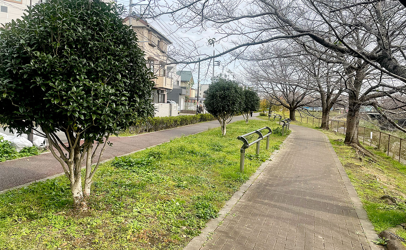 三沢川親水公園