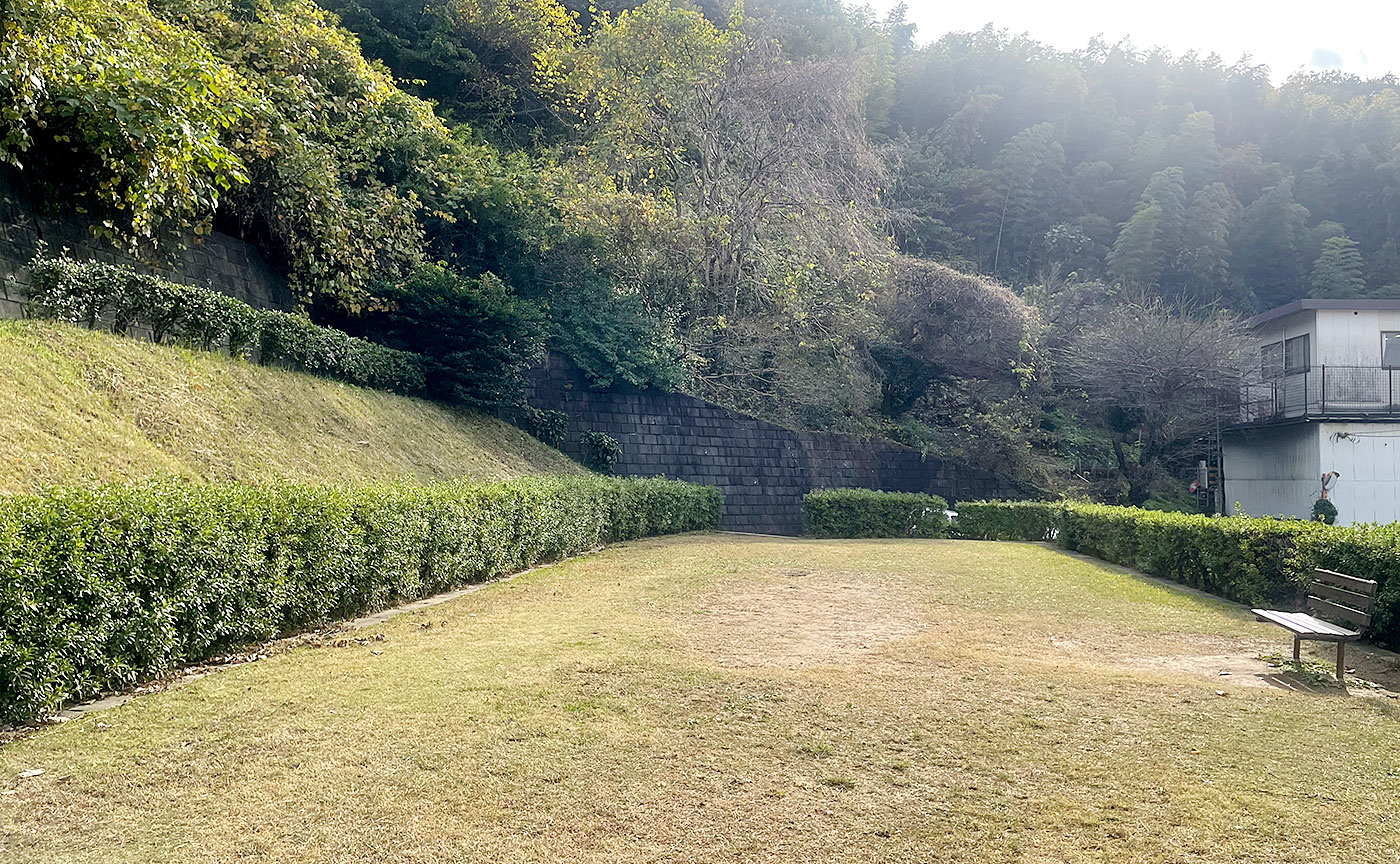小沢峰児童公園