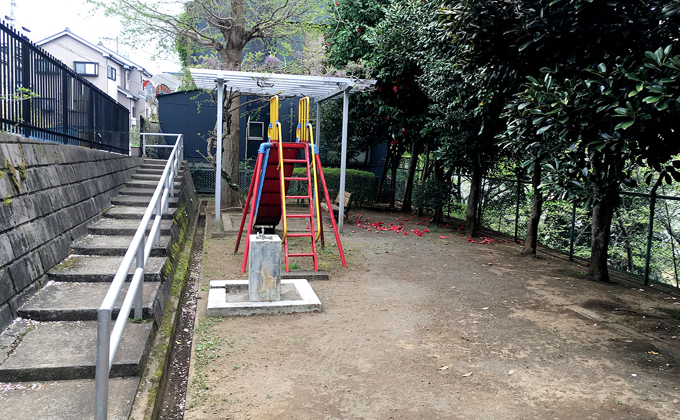 平尾向山公園