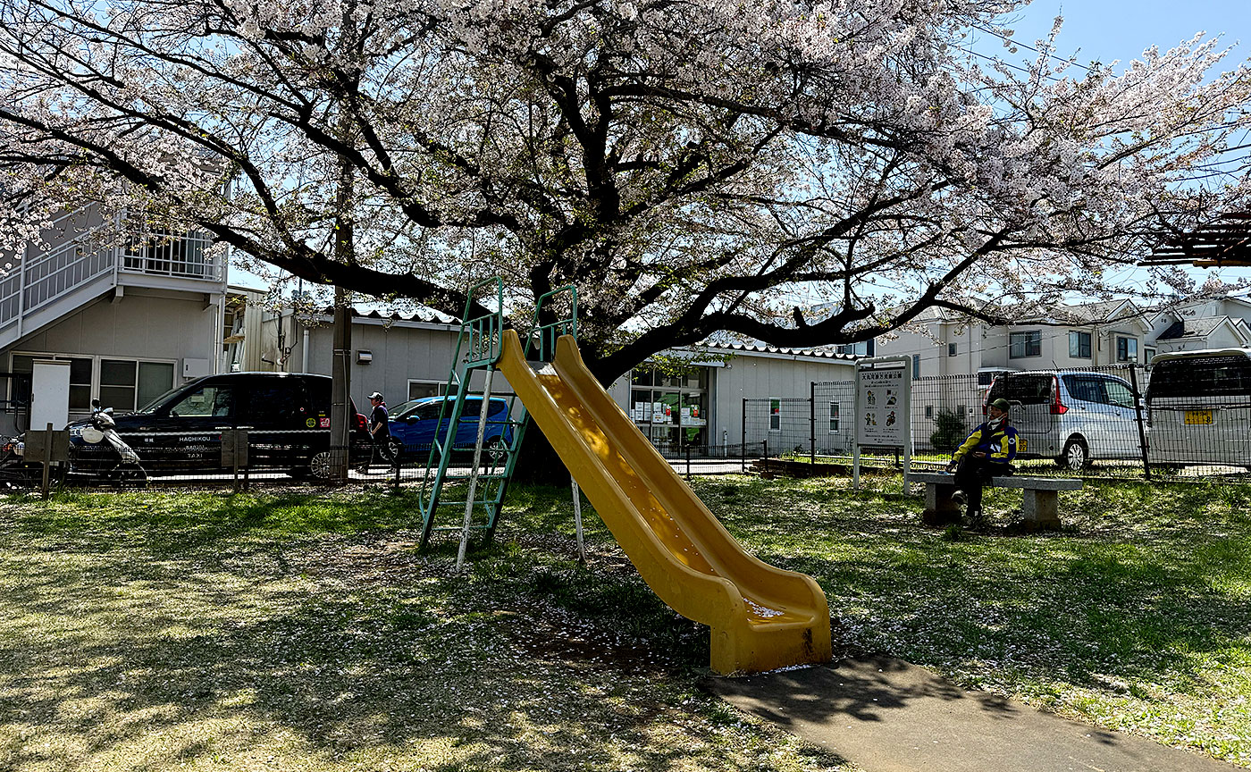 大丸河原方児童公園