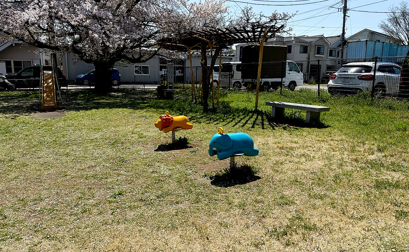 大丸河原方児童公園