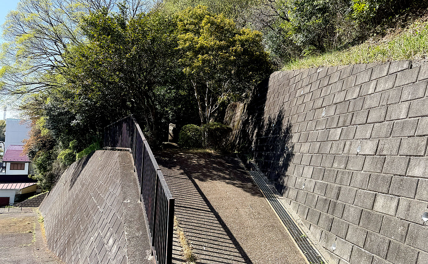 平尾平和児童公園