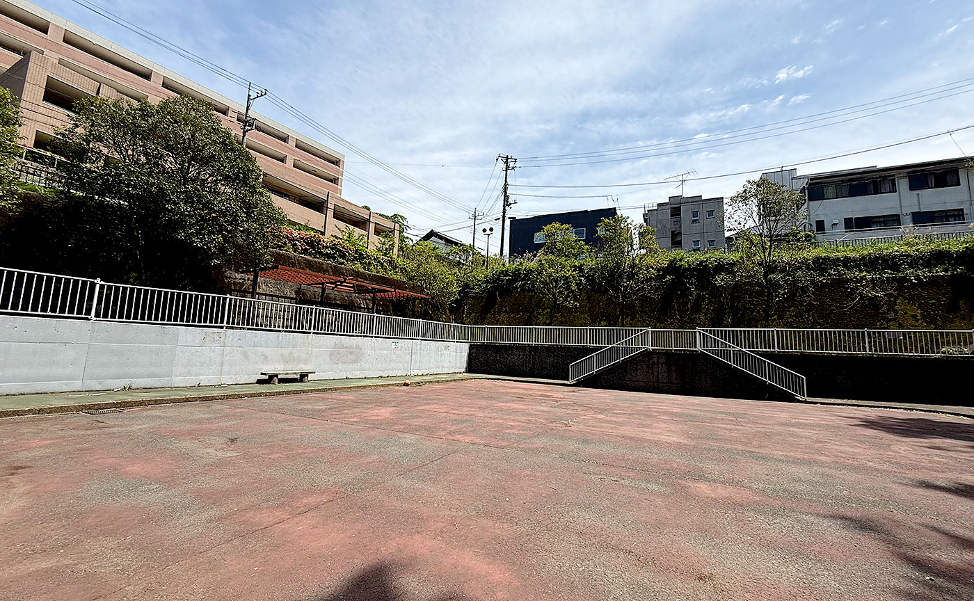 百村入谷戸児童公園