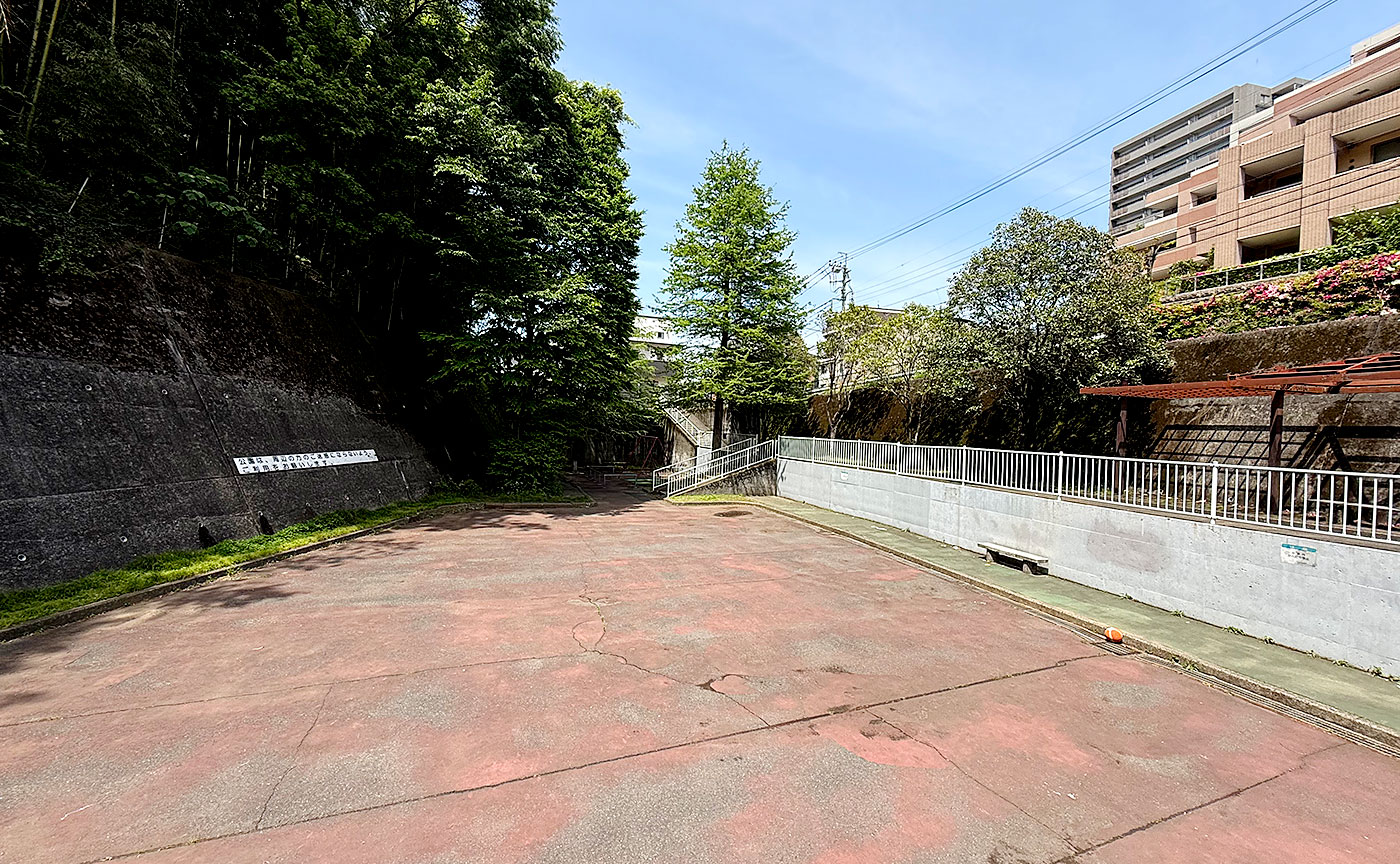 百村入谷戸児童公園