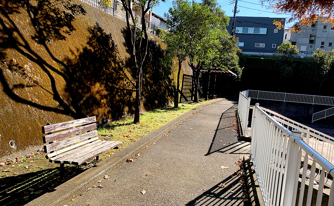 百村入谷戸児童公園